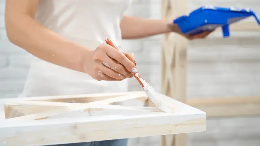 low-VOC or zero-VOC paint,